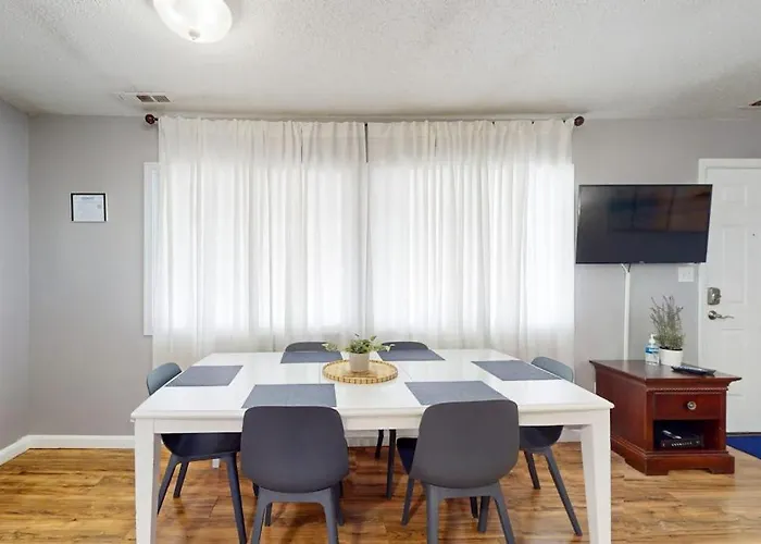 Jocelyn Manor Unit 85